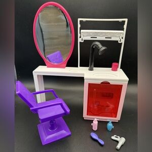 Rare 2015 Barbie Sparkle Style Salon DMM65 Doll Hair Station Chair & Accessories